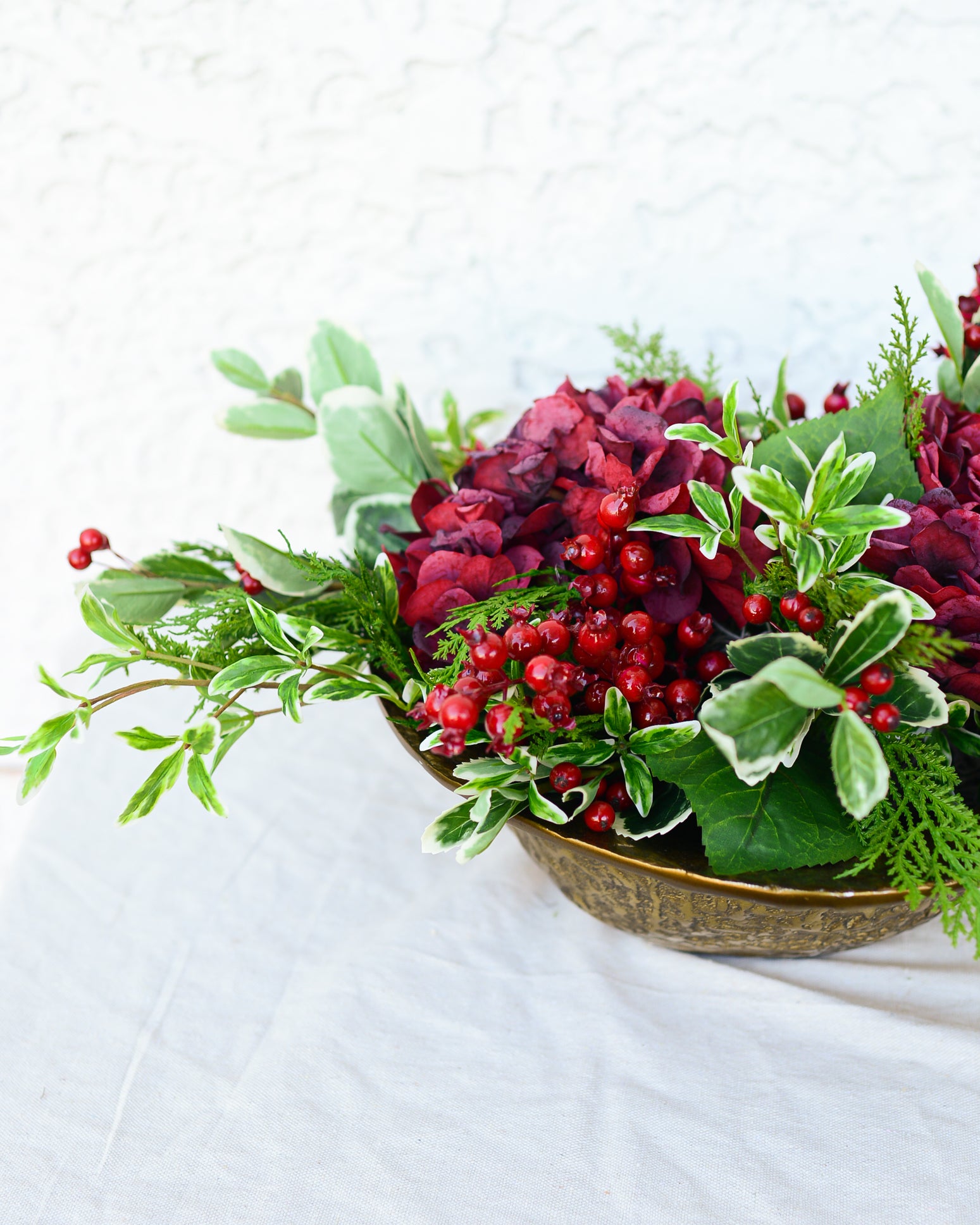 Crimson Christmas Centerpiece Drop In