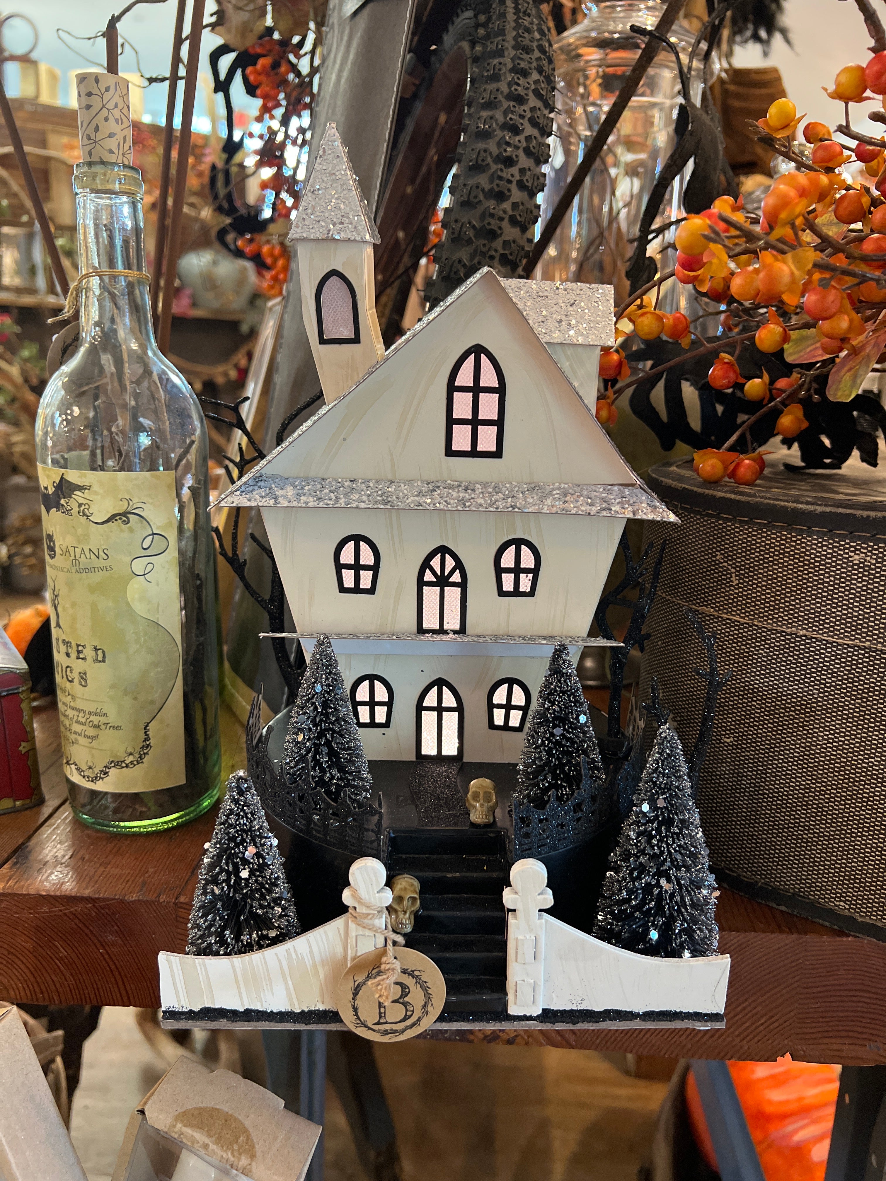 Haunted House Sparkle White and Gray Cardboard with Skulls LED with Timer