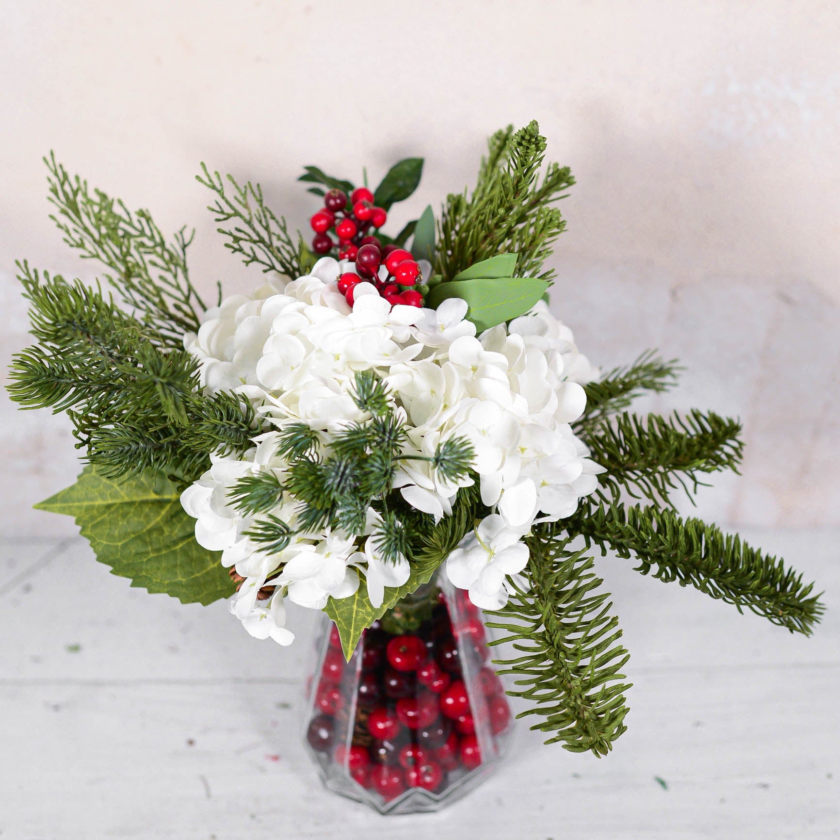Hearth Holiday Petite Bouquet Drop In