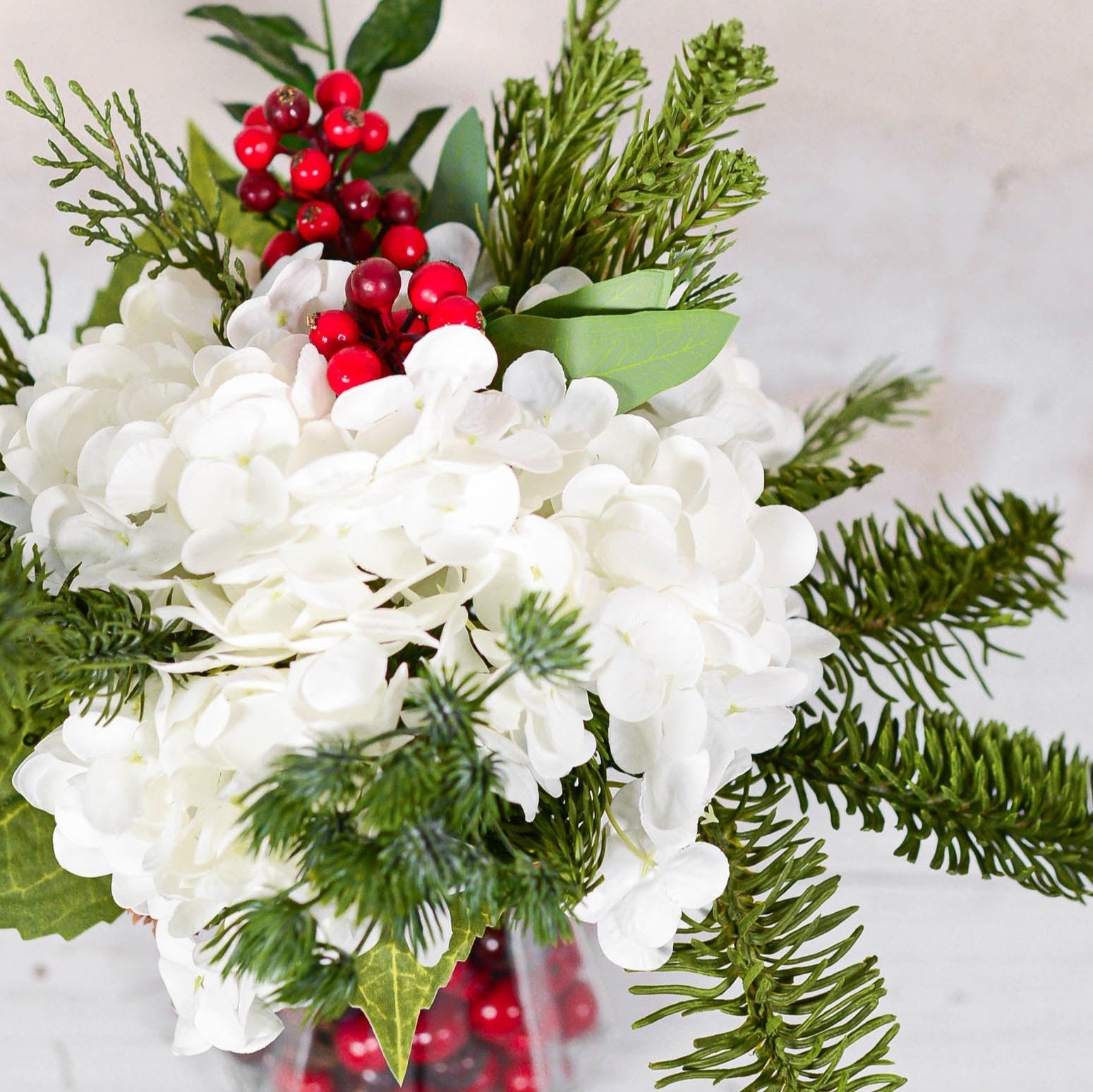 Hearth Holiday Petite Bouquet Drop In