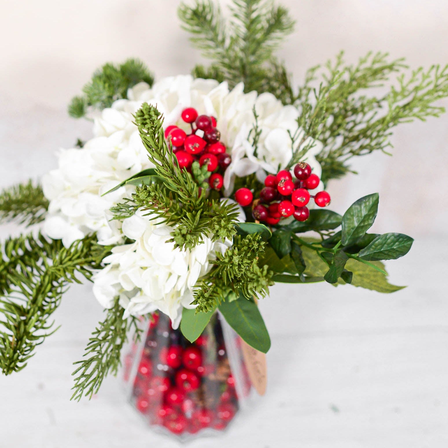 Hearth Holiday Petite Bouquet Drop In