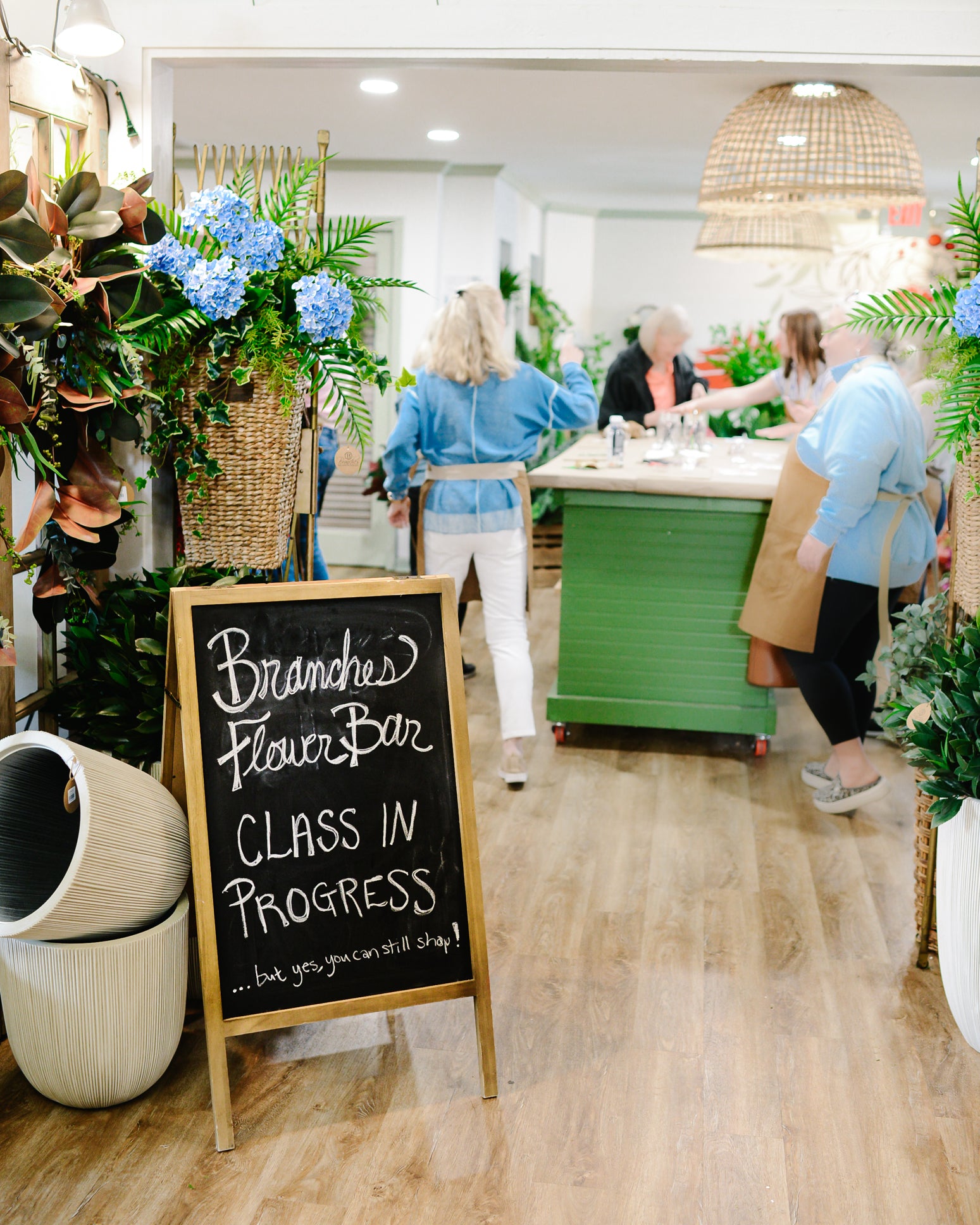 04.09.2026 @ 11AM | Fresh Spring Inspired Bouquet Workshop w/ Woodsman's Wife & Co.