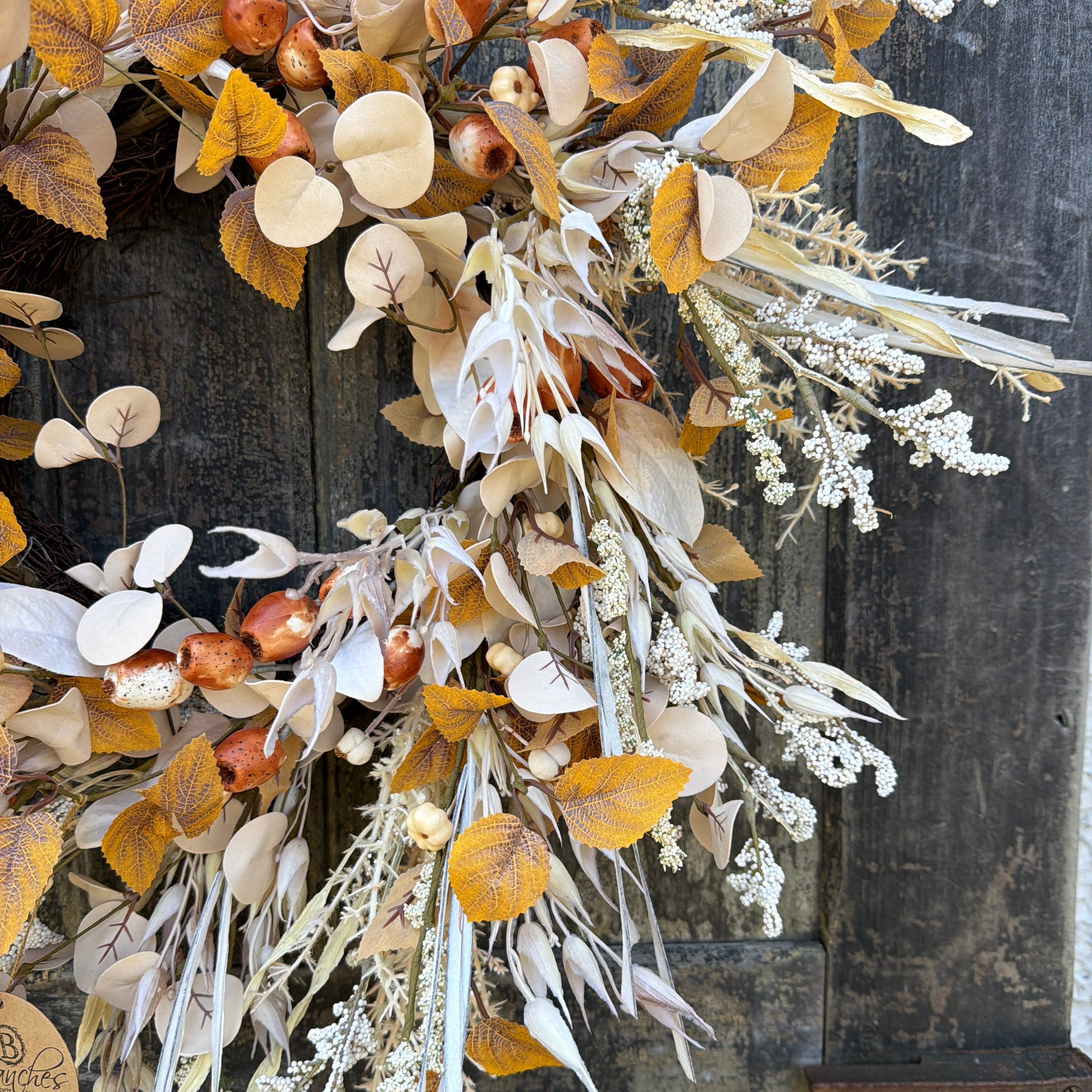 Cream Pods and Wheat Wreath 24"