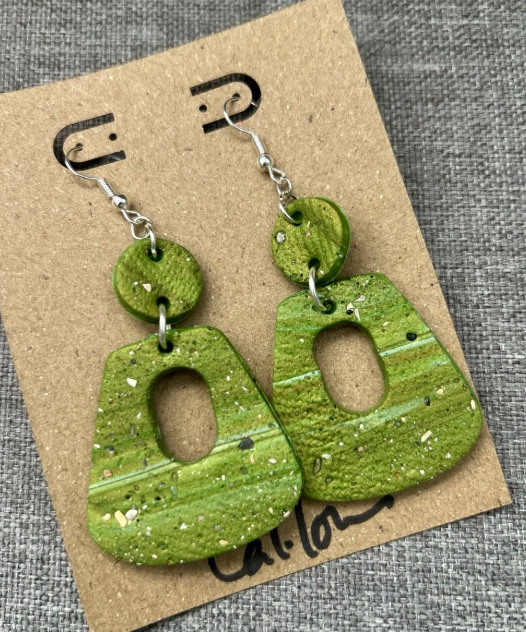 09.25.2025 @ 4PM - 6PM | Clay Jewelry Making Workshop with Guest Artist Calilou Clay