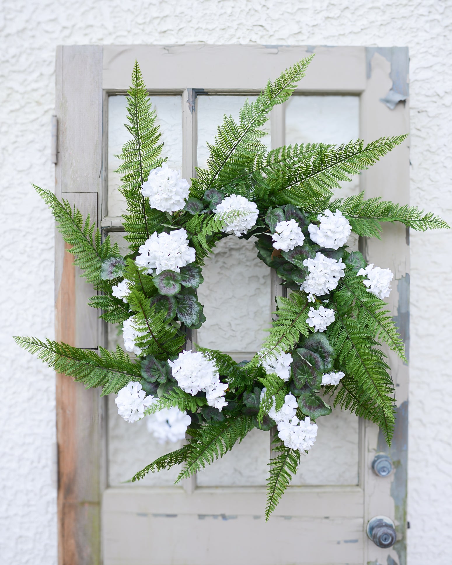 White Geranium and Fern Wreath