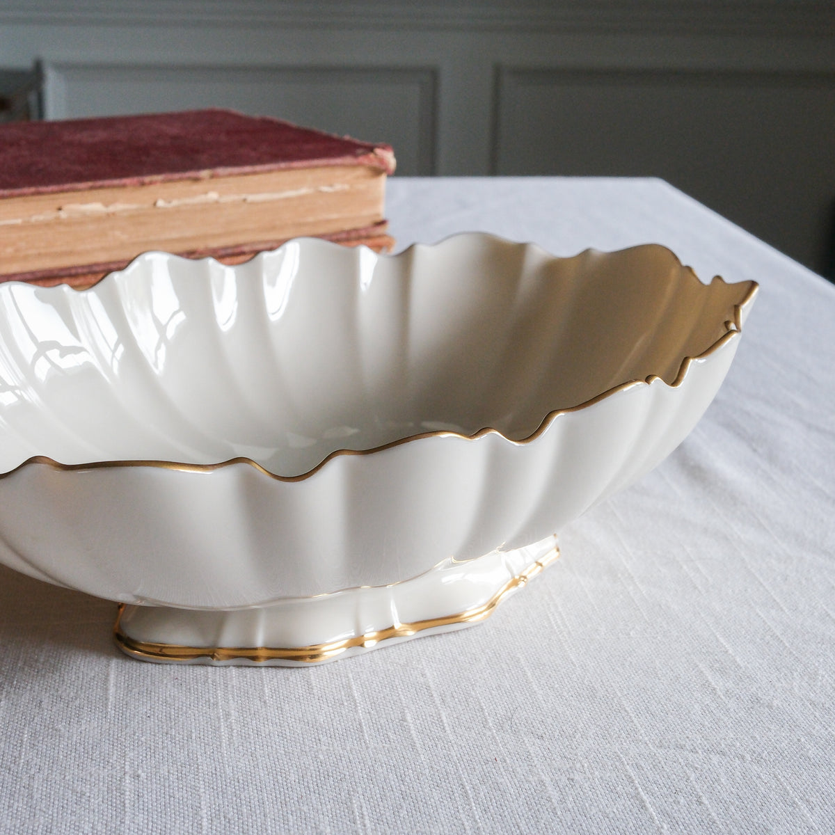 Lenox Fine China Cream Gold Edged Fluted Symphony Oval Footed Centerpiece Bowl