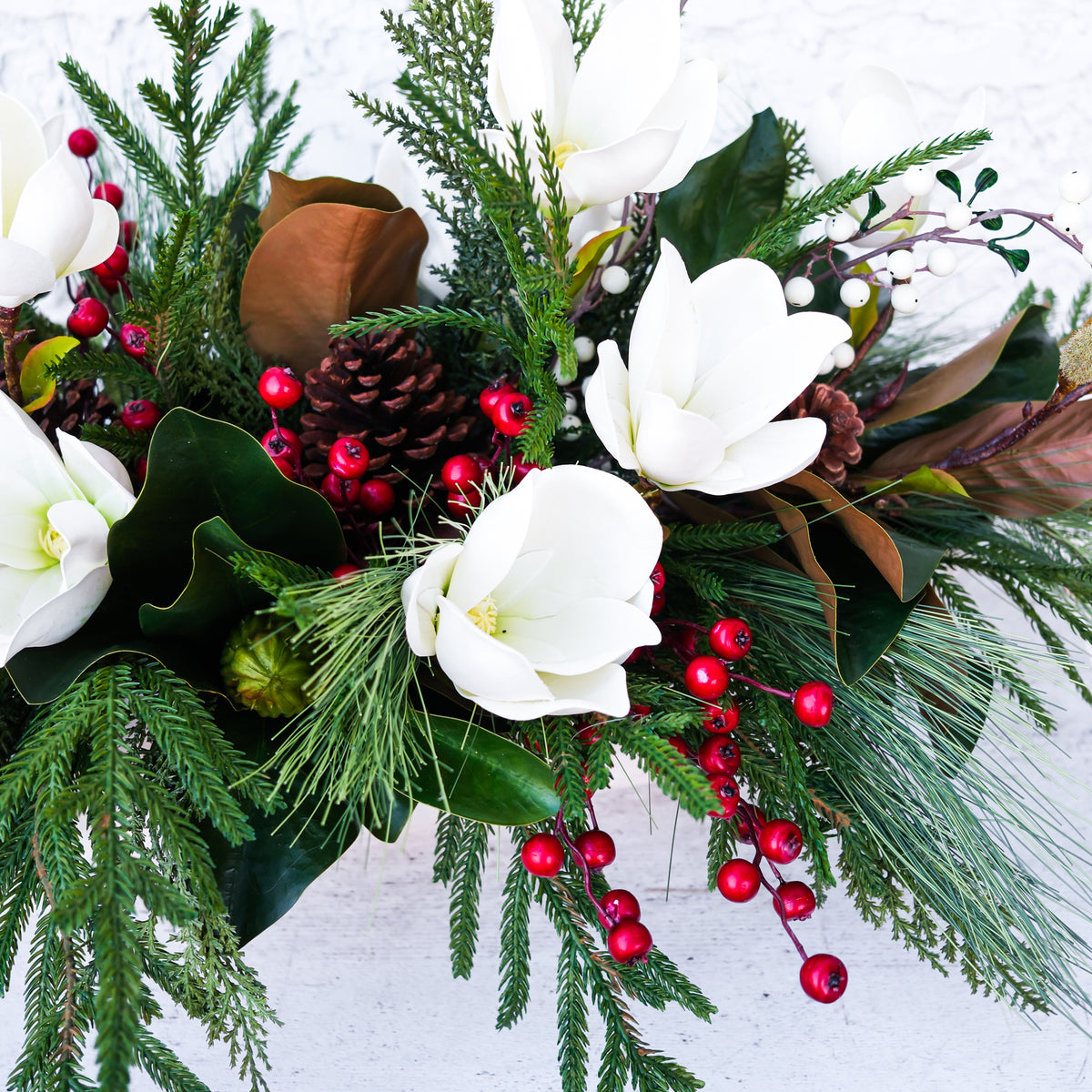 Sea Pines Holiday Centerpiece Drop In