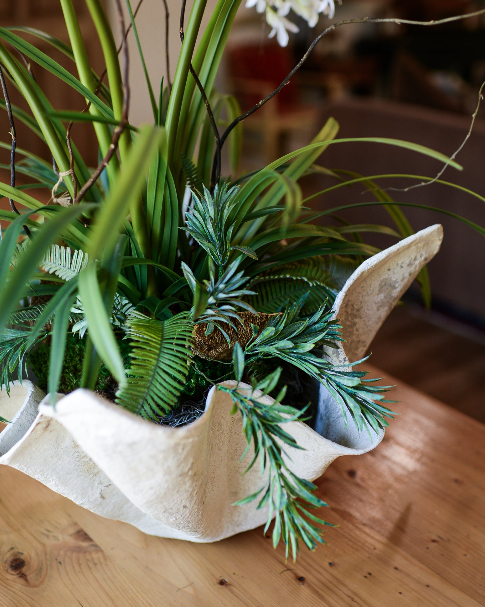 Deluxe White Agapanthus Drop-In