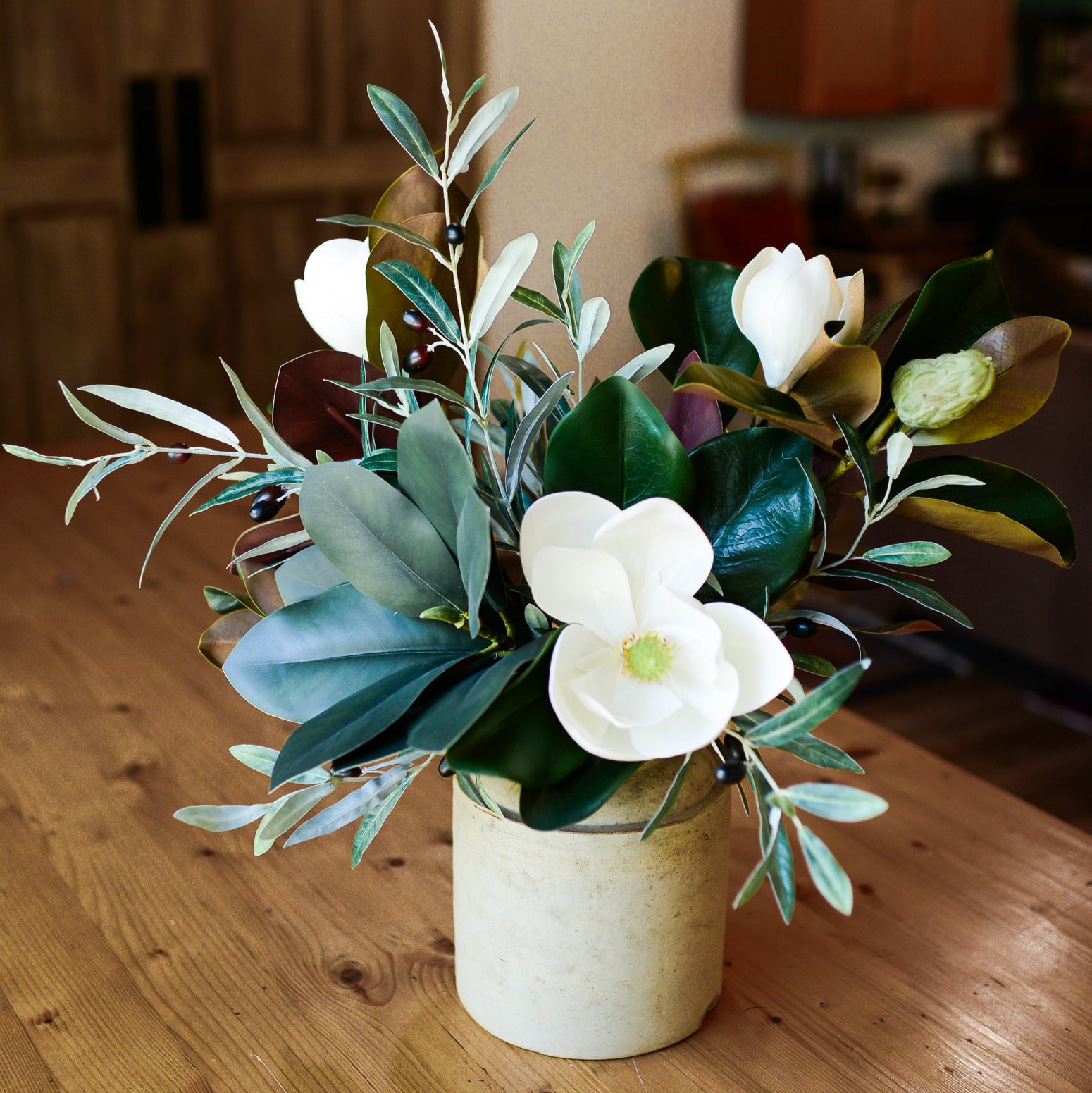 The Maggie Bouquet Drop In Large