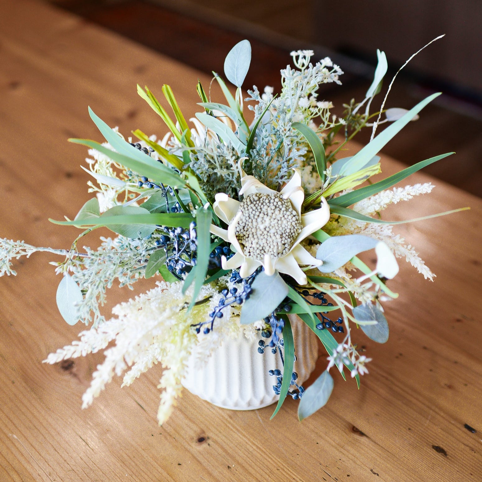 Sea Island Pearl Petite Bouquet