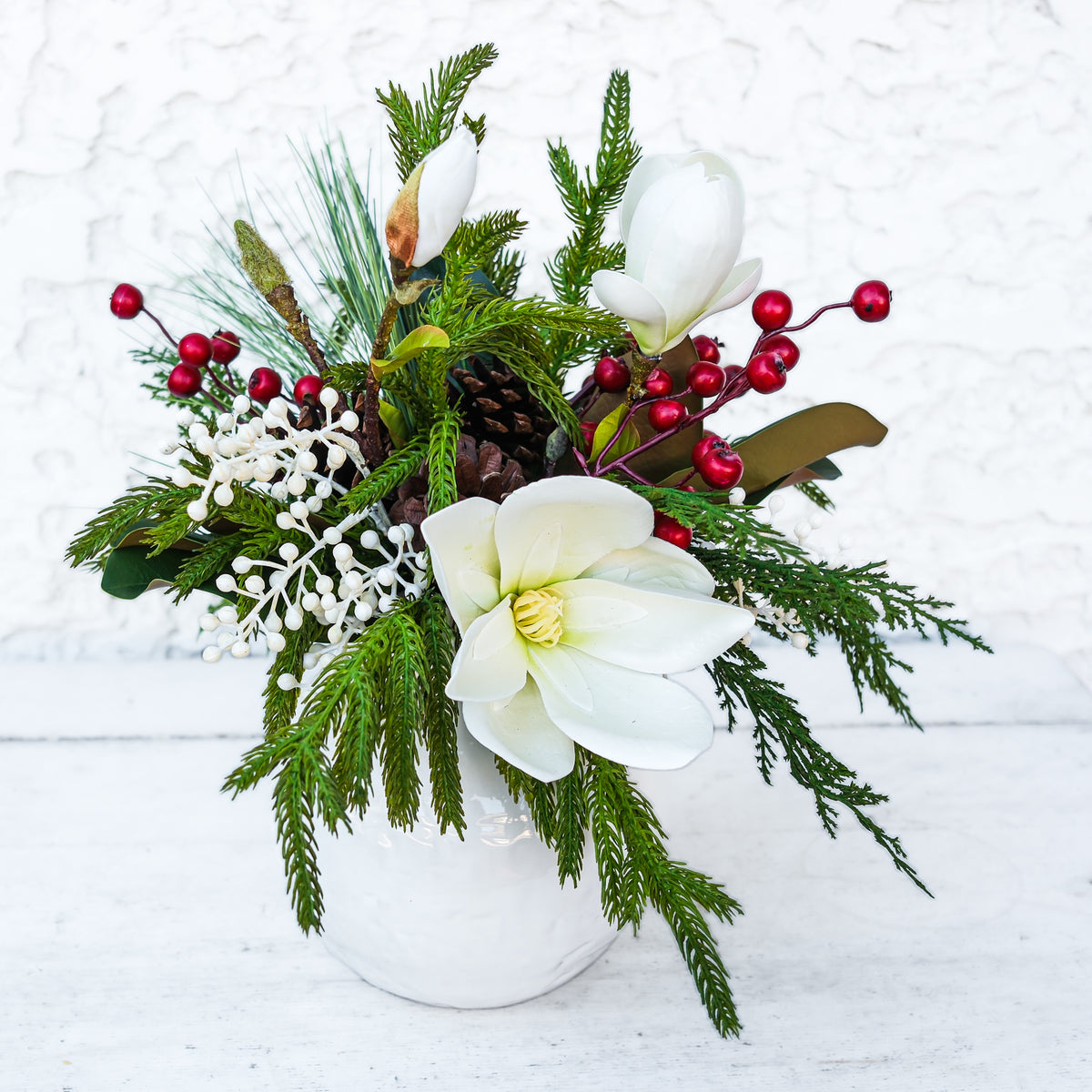 Sea Pines Holiday Petite Bouquet Drop In