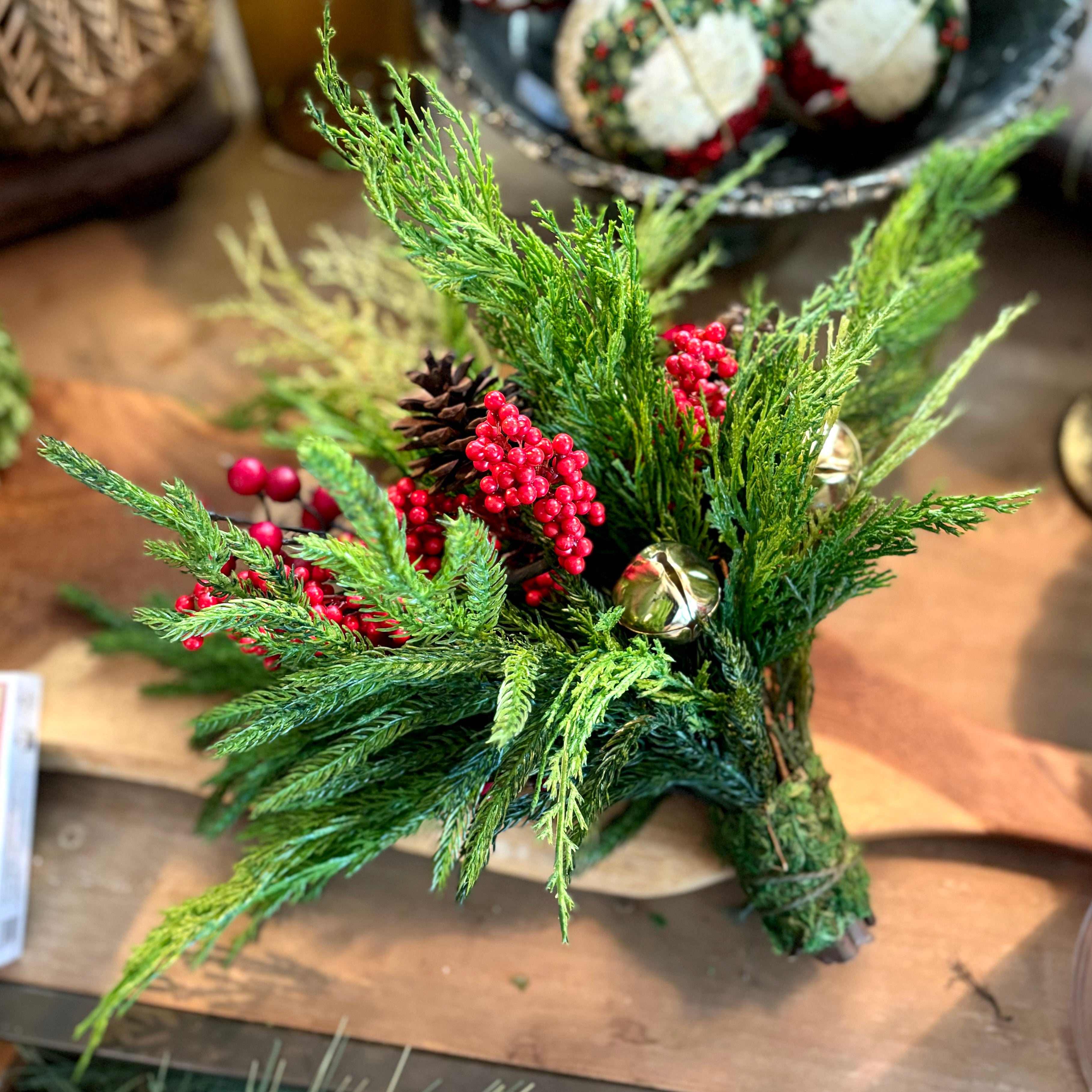 North Pole Bouquet Drop In