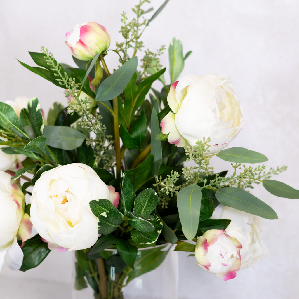 White Peony Grand Bouquet