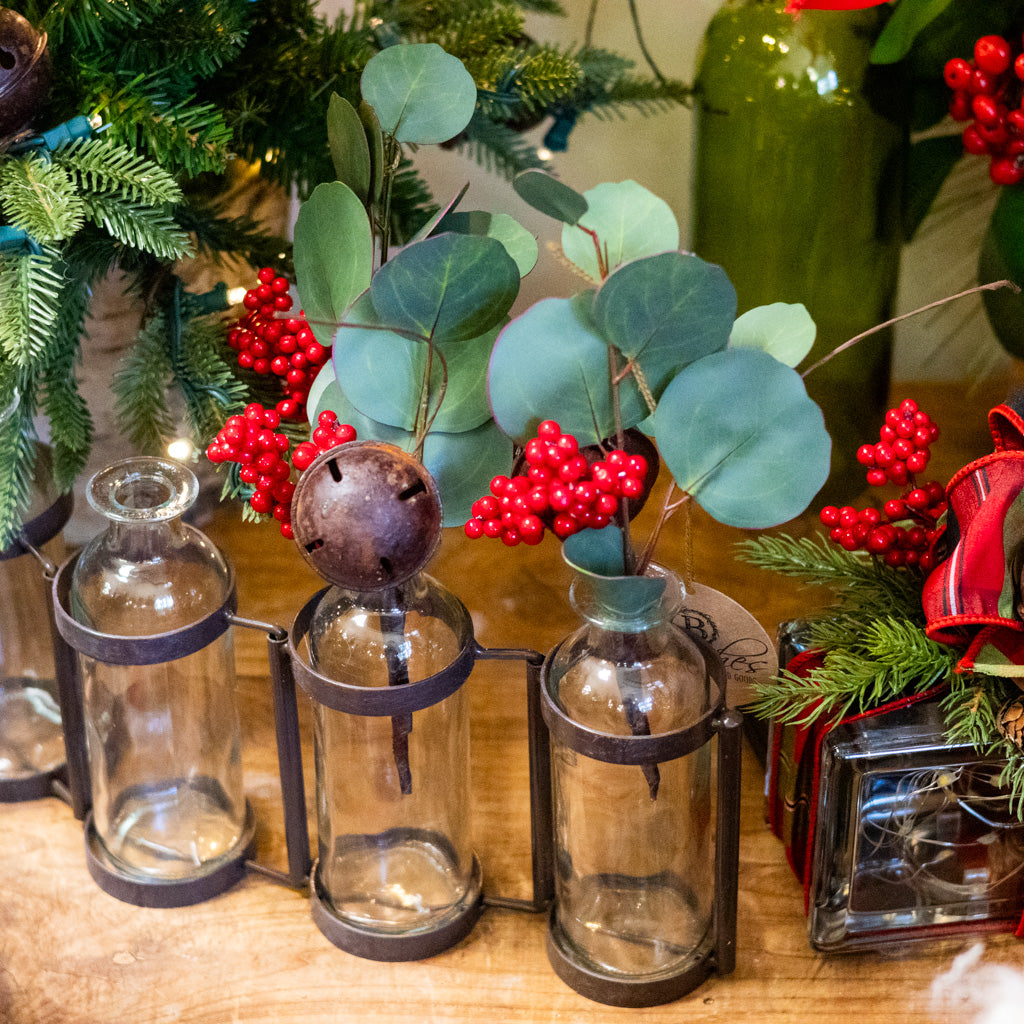 Jingle Bell Holiday Mini Bouquet Drop In