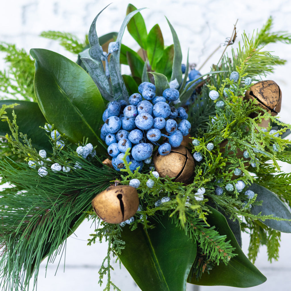 Blue bell petite bouquet Drop In