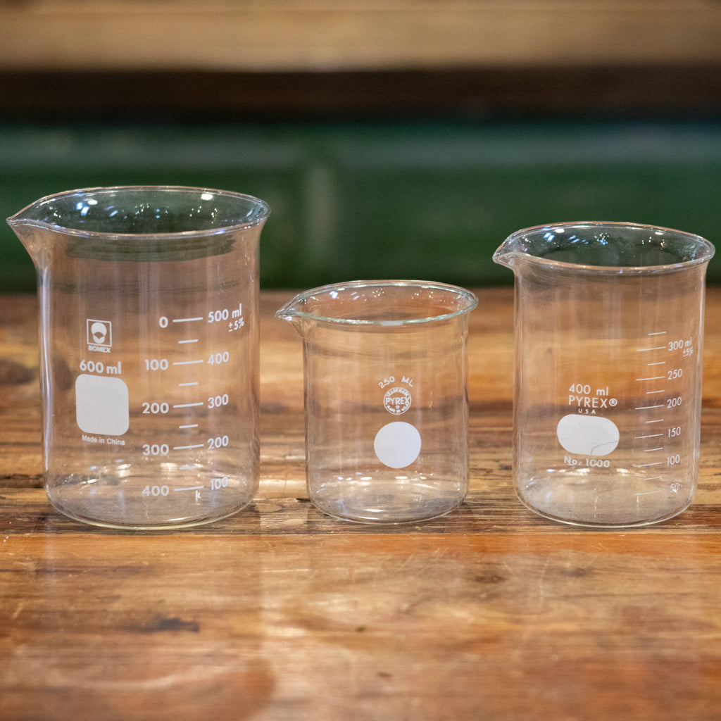 Pyrex Lab Beaker 8 oz.