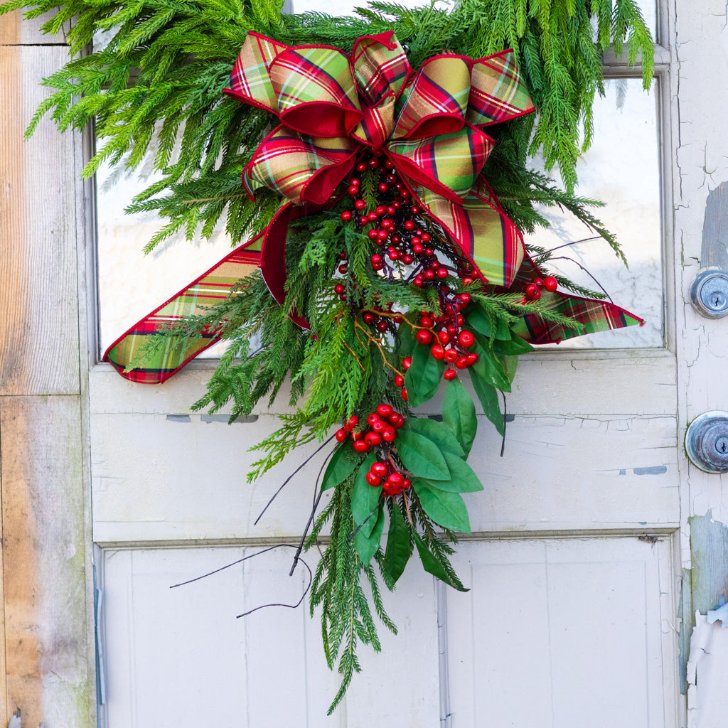 Crimson Clause Bow Bough