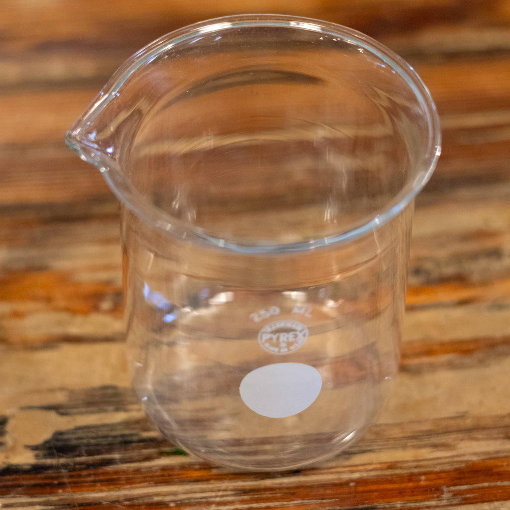 Pyrex Lab Beaker 8 oz.