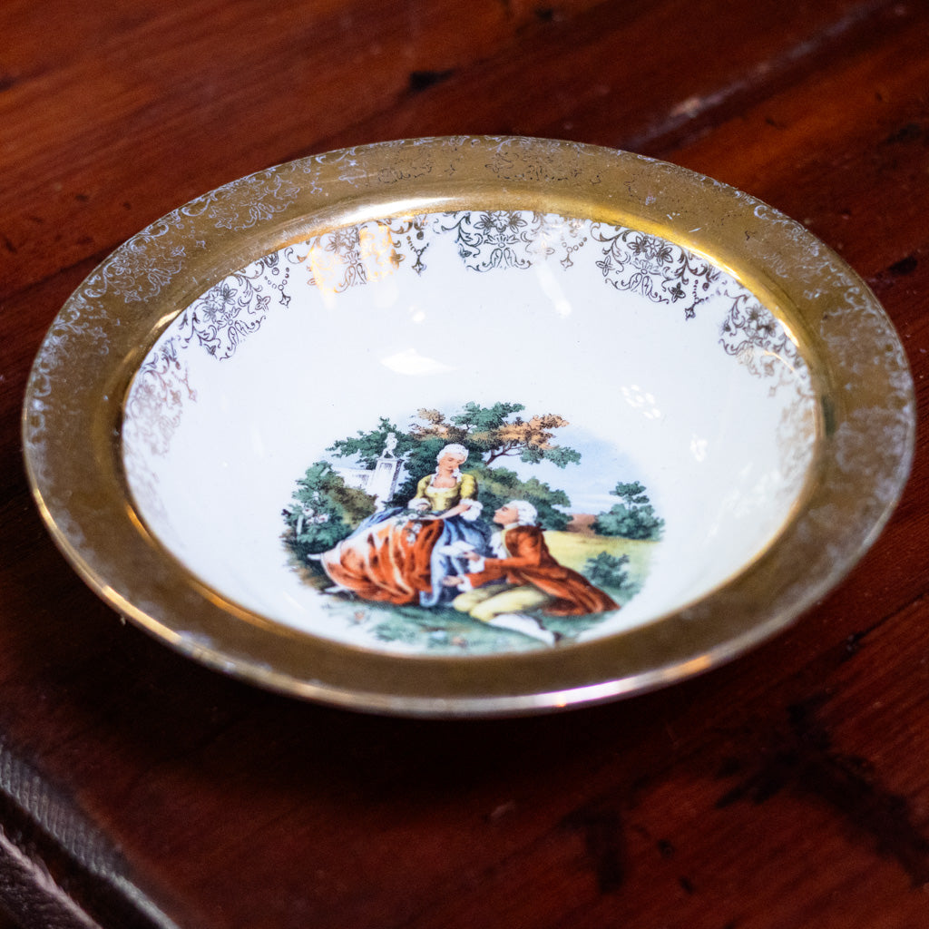 Sabin Crest of Gold Bowl