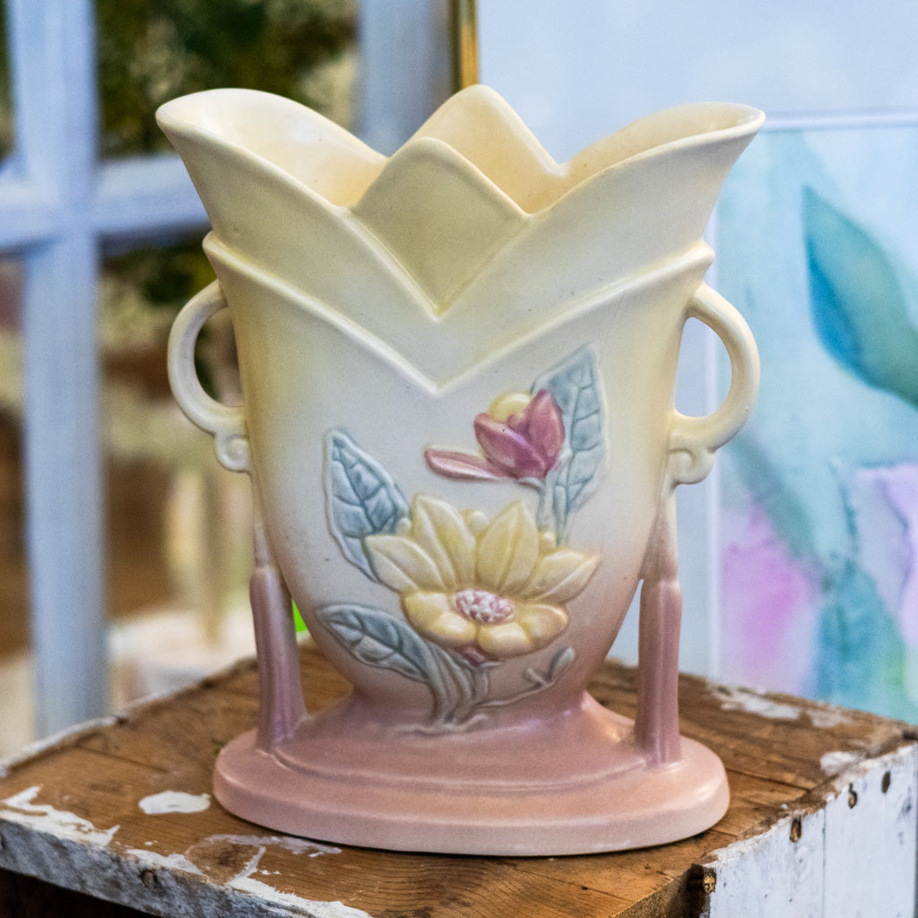 Vintage Hull Magnolia Vase