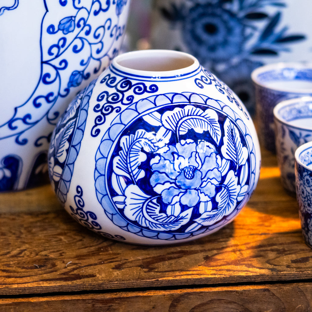 Eleanor Blue White Vase