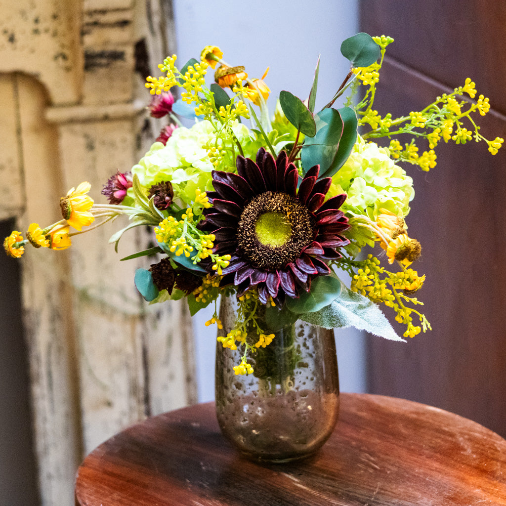 Midnight Sun Bouquet