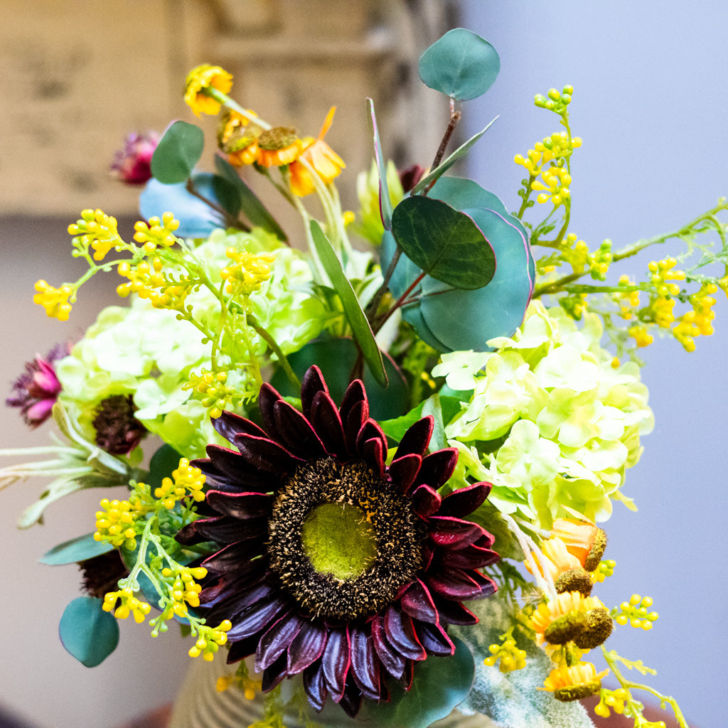 Midnight Sun Bouquet