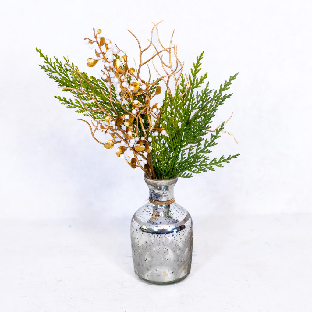 Golden Guild Mini Bouquet