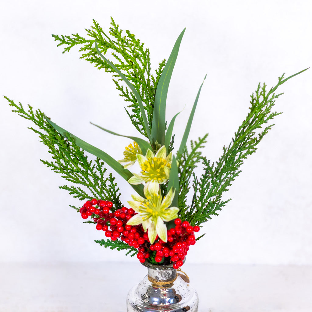 Holiday Armeria Mini Bouquet