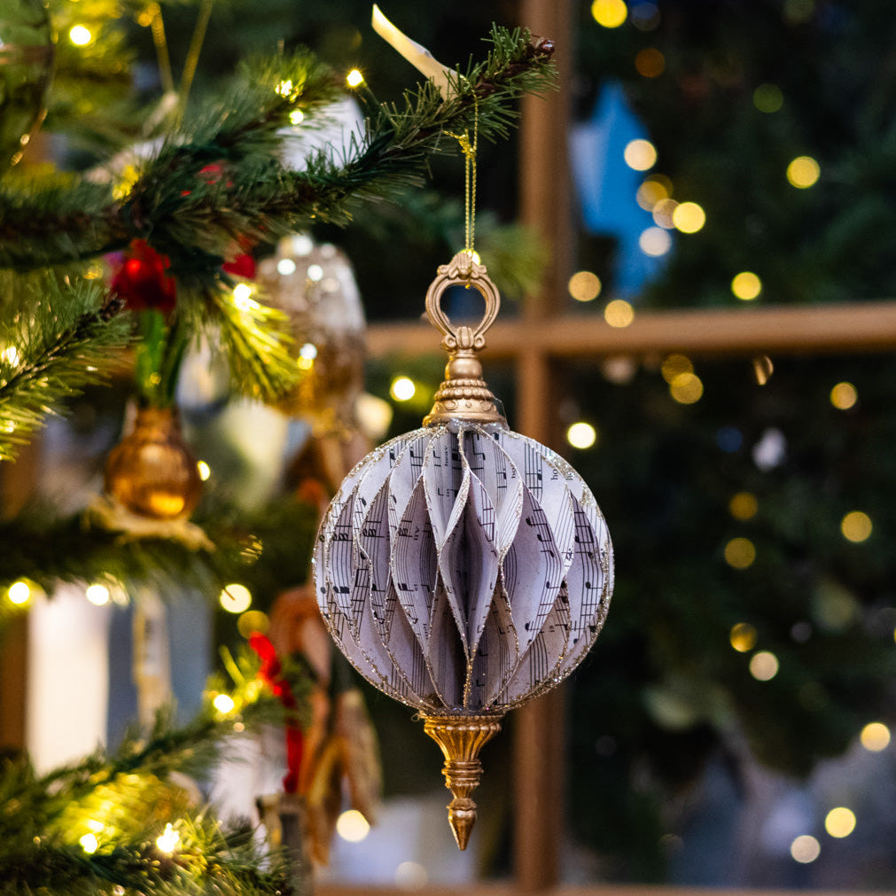 Small Cardboard Music Notes Finial Ornament