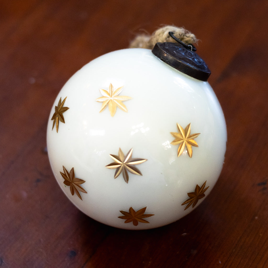 Ivory with Gold Star Etched Ball