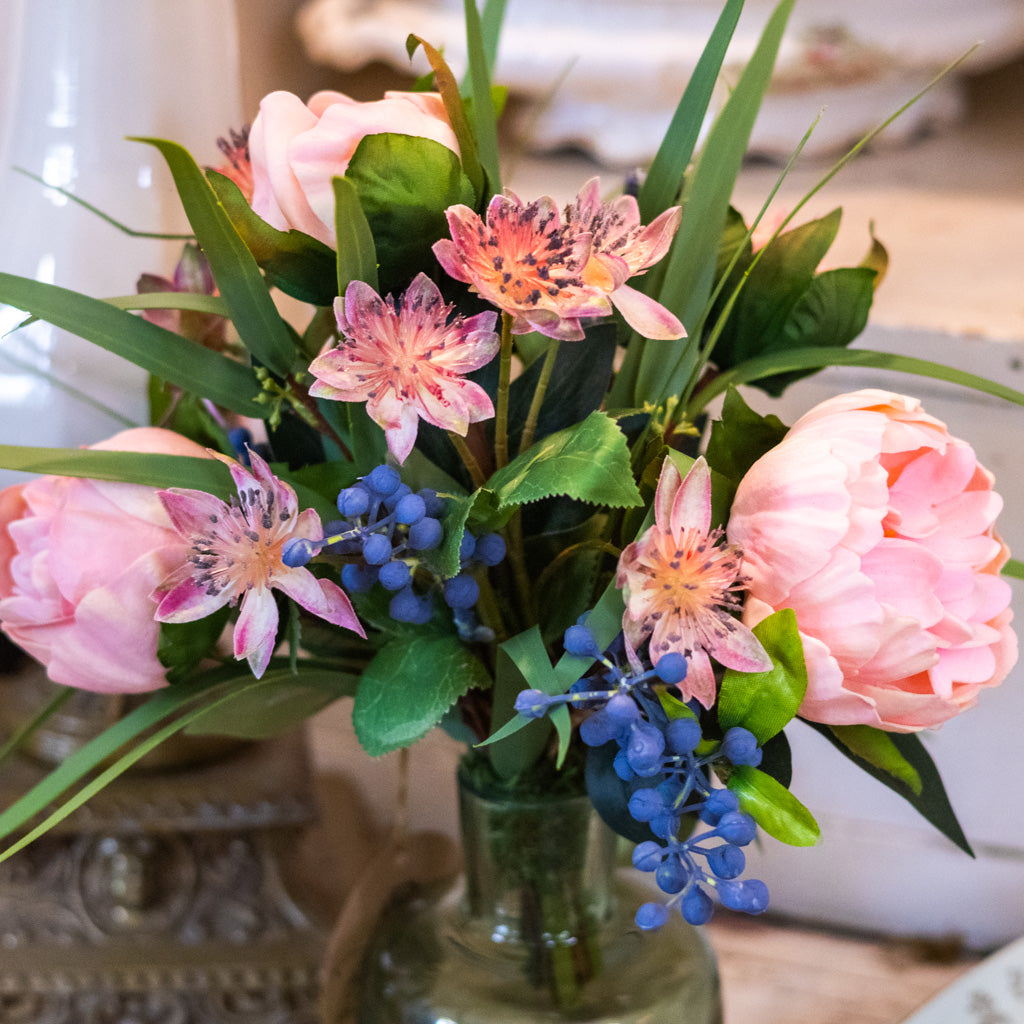 Peony and Armeria Bouquet Drop In