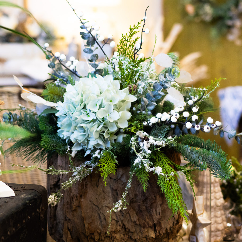 Winter Blues Centerpiece Drop In