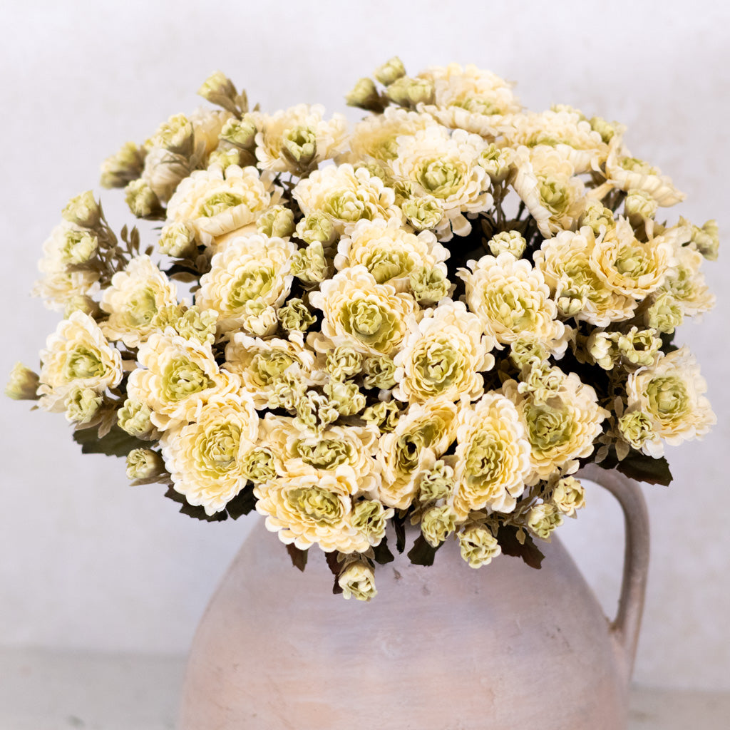 Cream Mum Bush Stem
