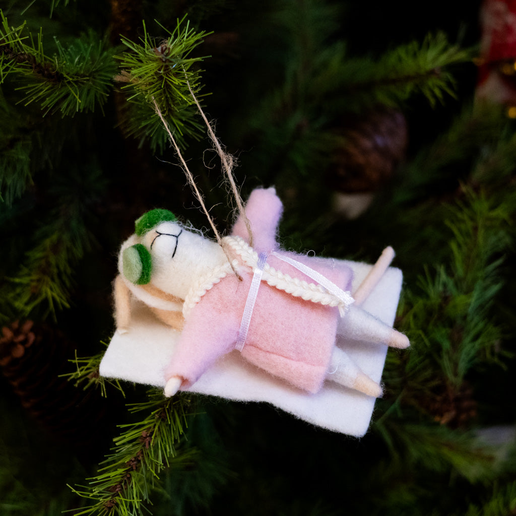 Spa Day Mat Mouse Ornament