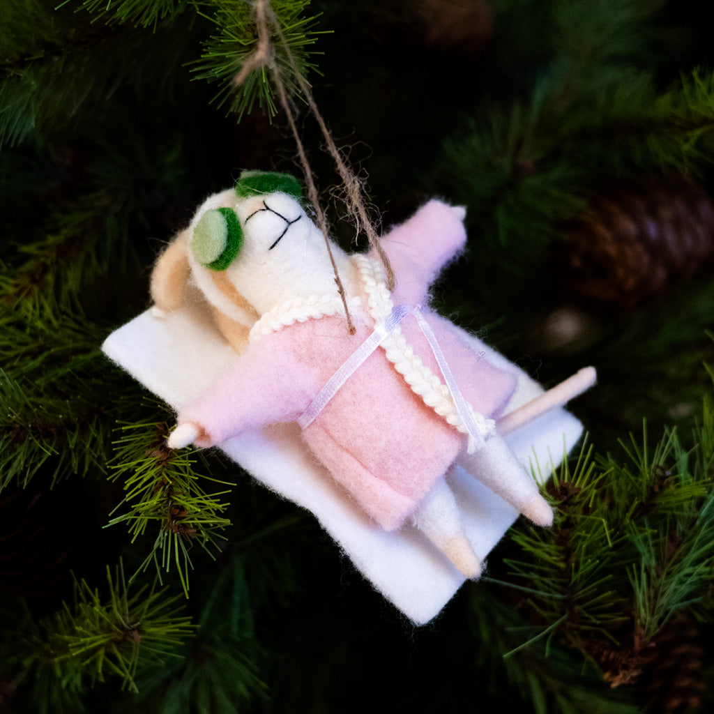 Spa Day Mat Mouse Ornament