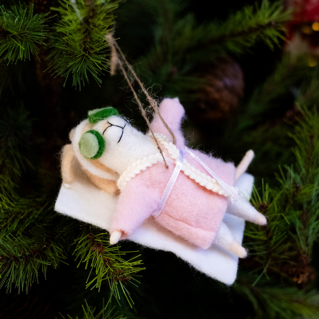 Spa Day Mat Mouse Ornament