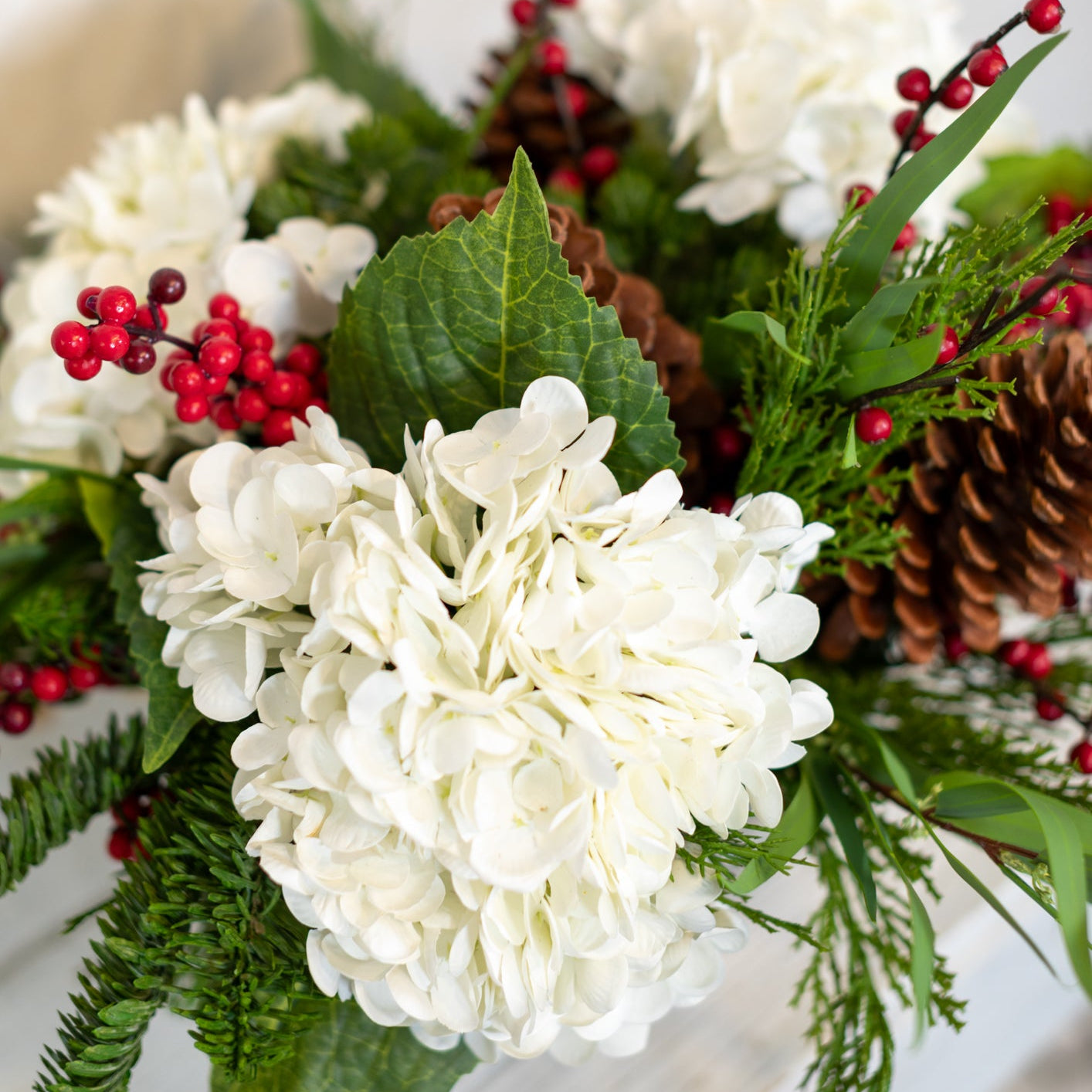 Hearth Holiday Centerpiece Drop In