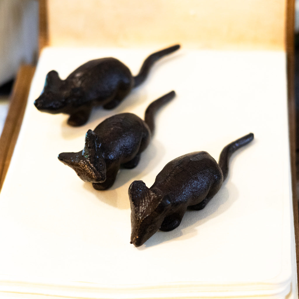 Cast Iron Mouse