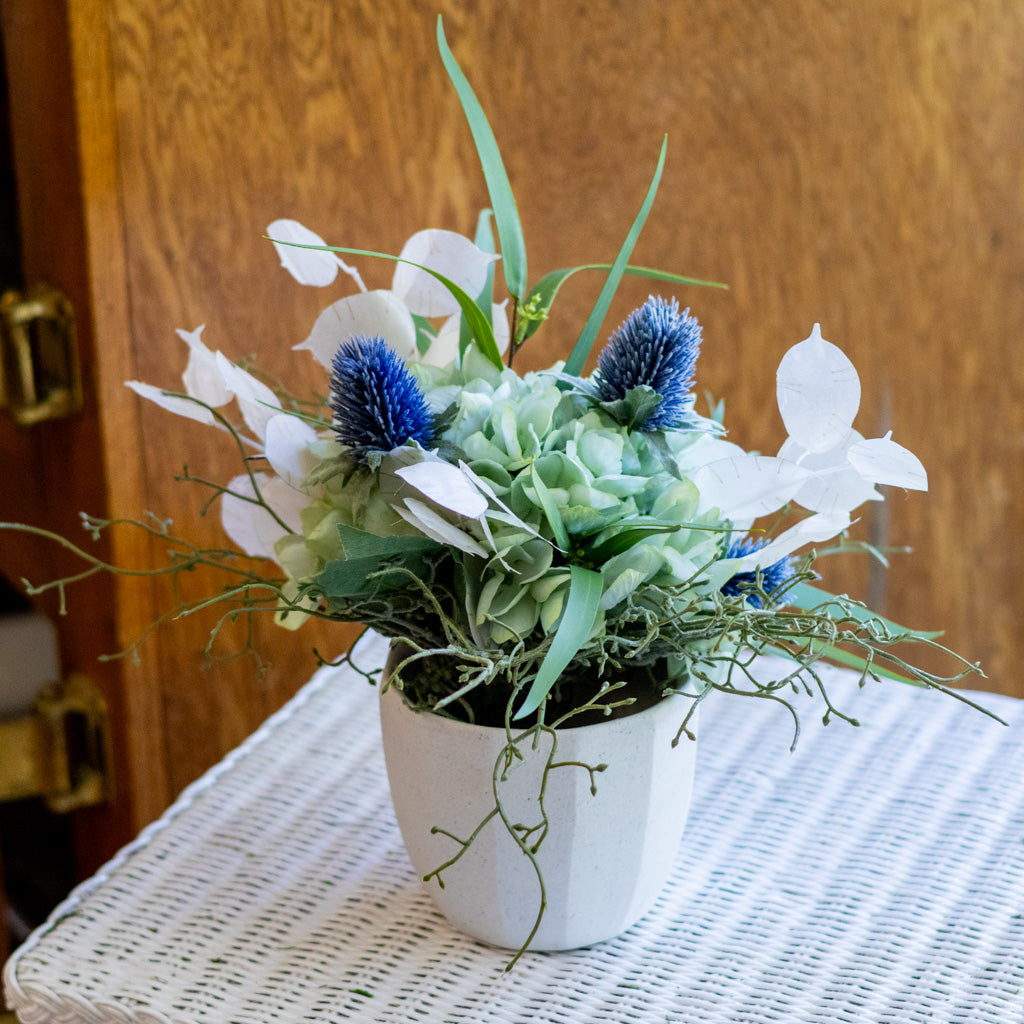 Salty Air Petite Bouquet Drop In