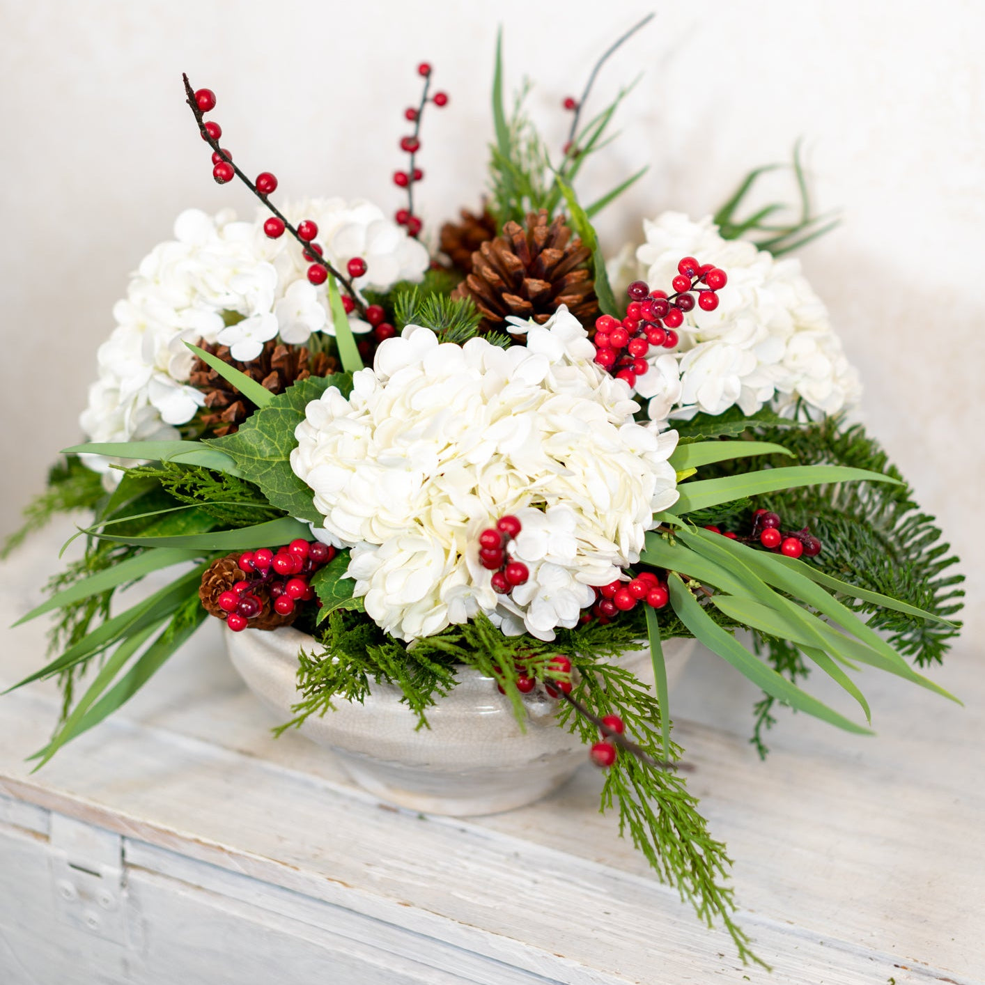 Hearth Holiday Centerpiece Drop In
