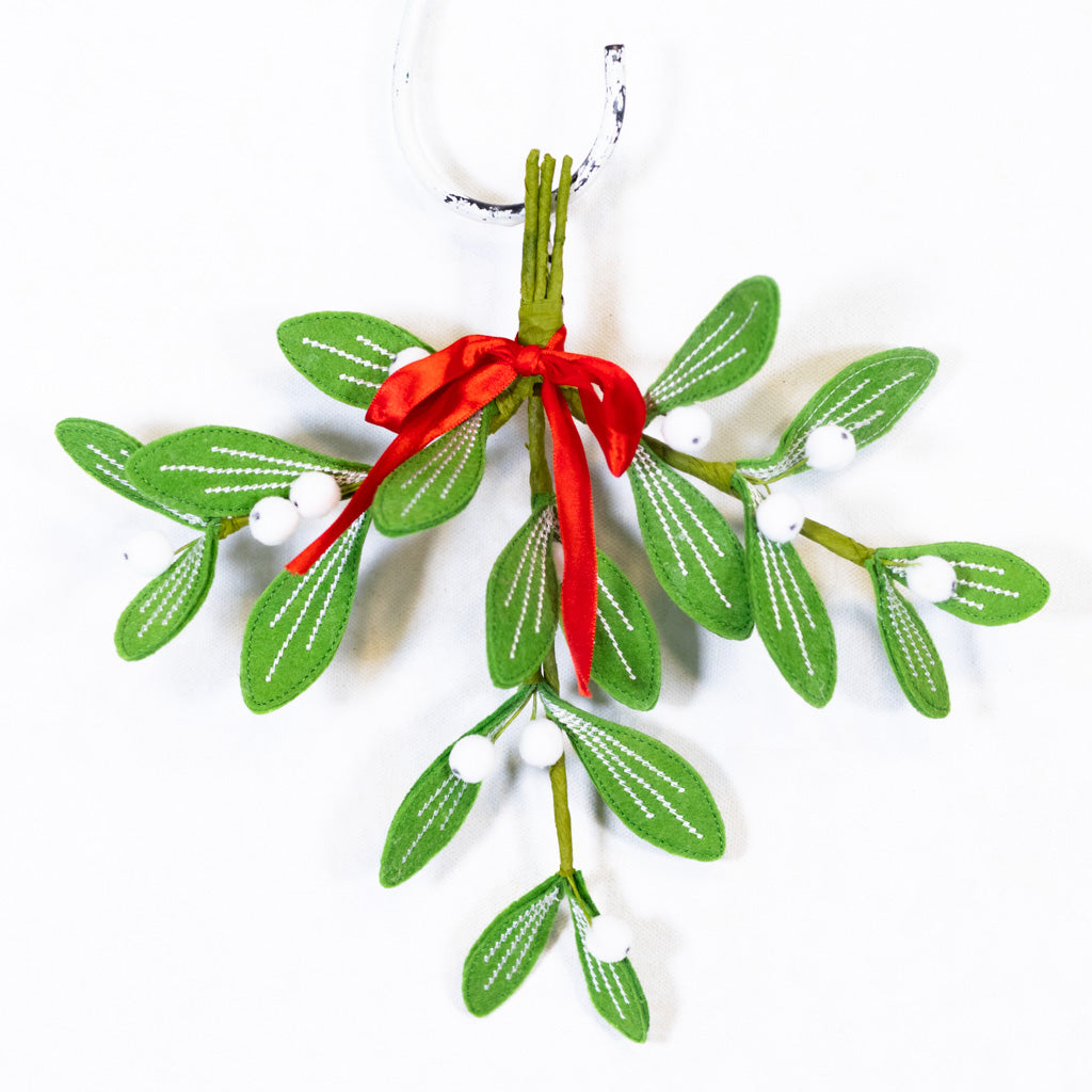 Felt Mistletoe Clip-On Ornament