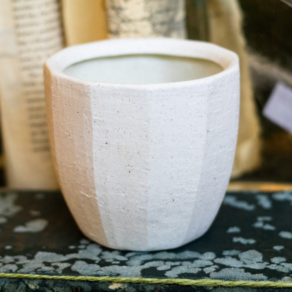 Bono White Terracotta Glazed Pot Small