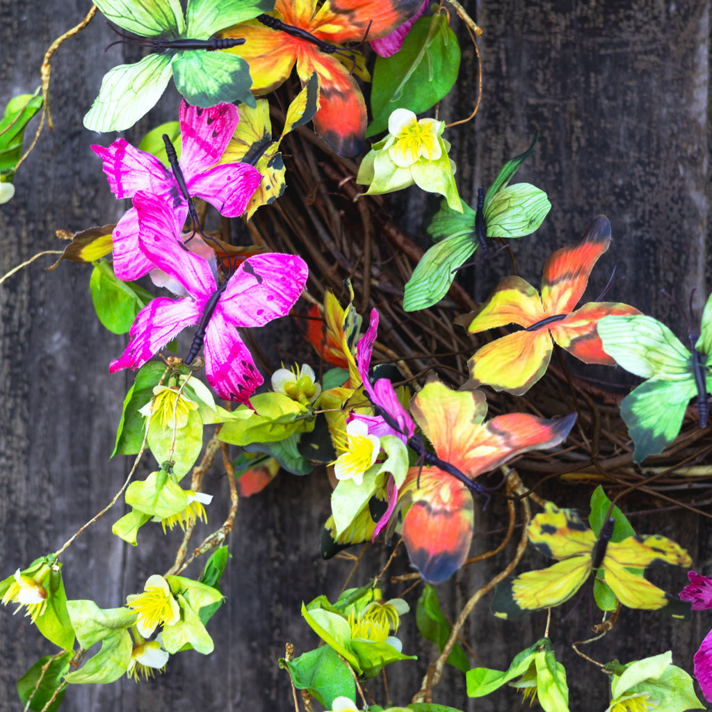 Flutter Wreath
