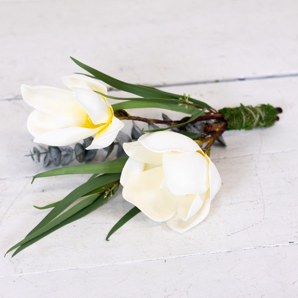 Saucer Magnolia Mini Bouquet