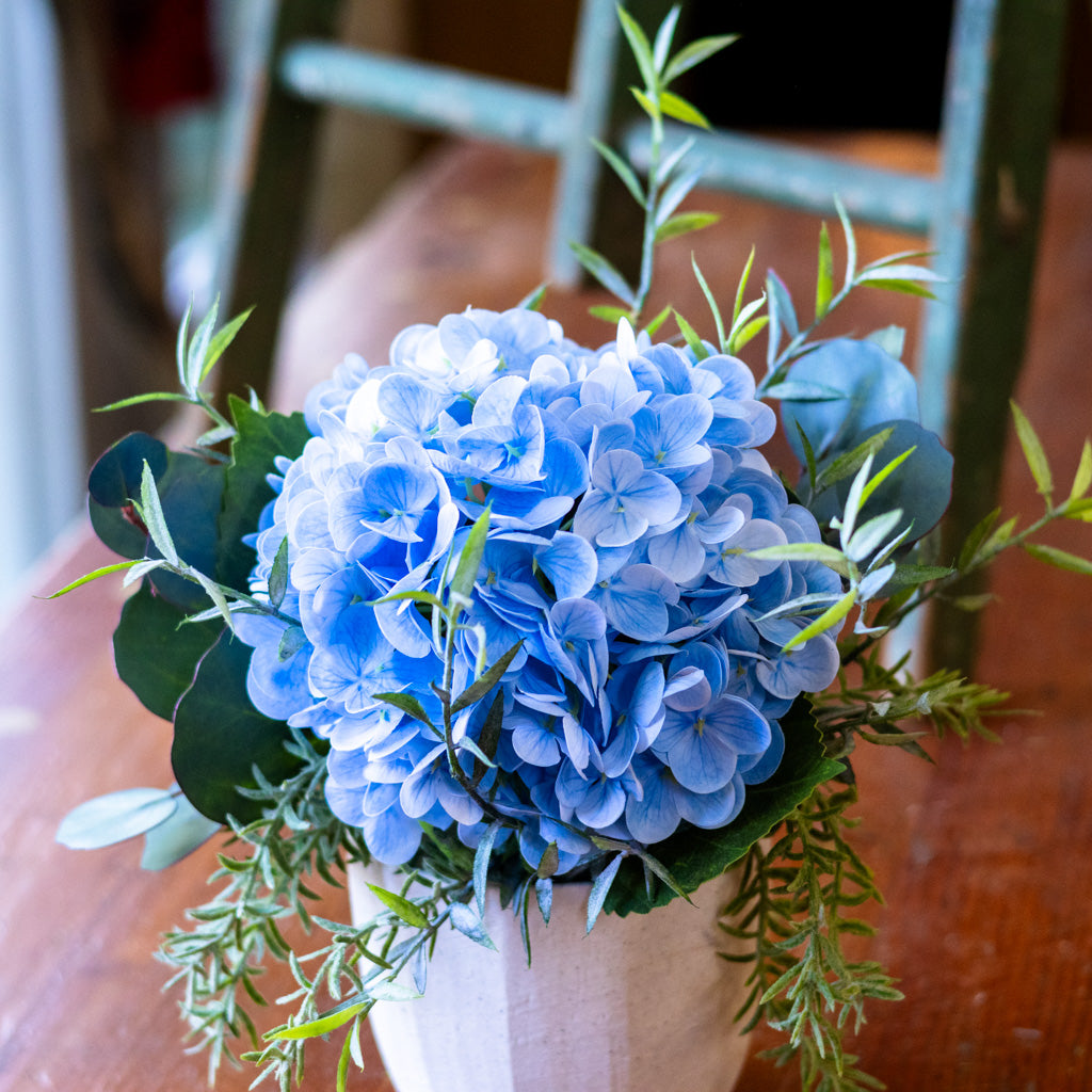 Single Blue Hydrangea Bouquet Drop In