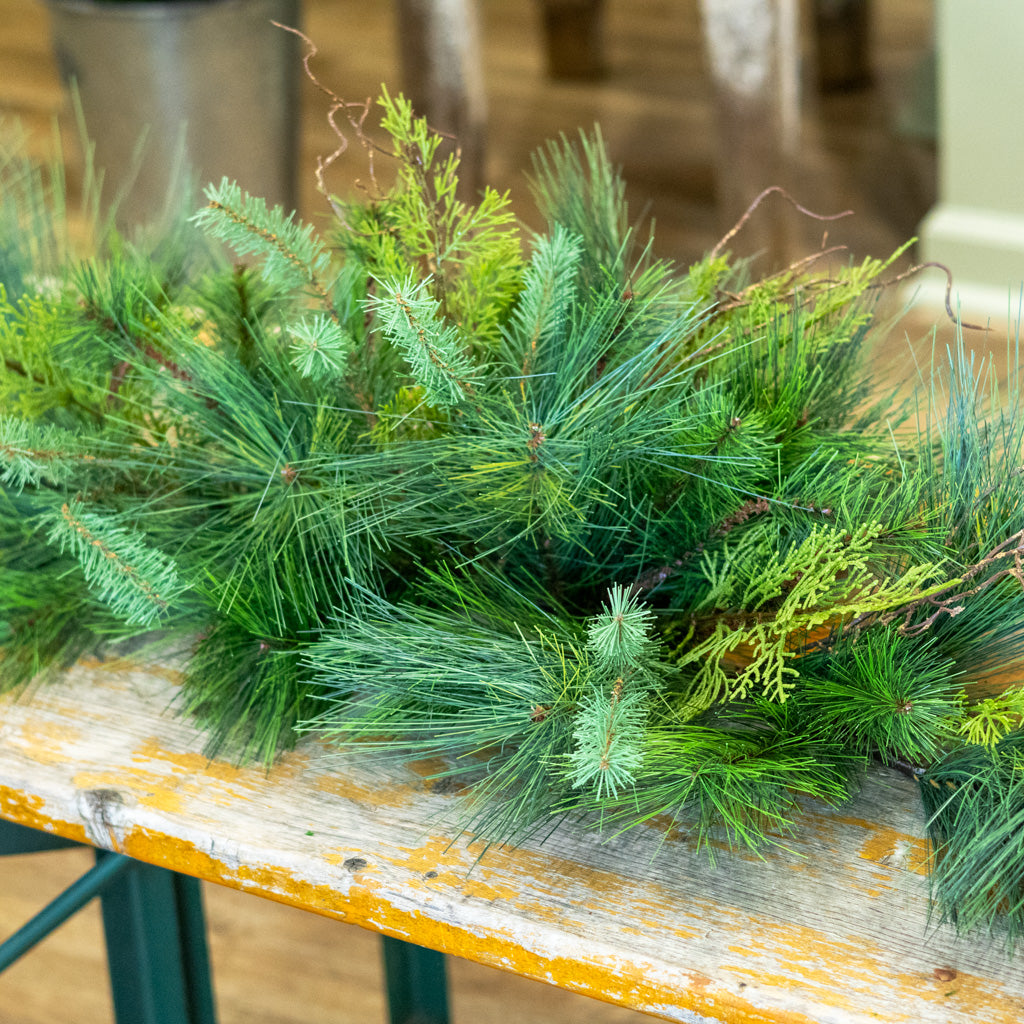 Oregon Pine Centerpiece