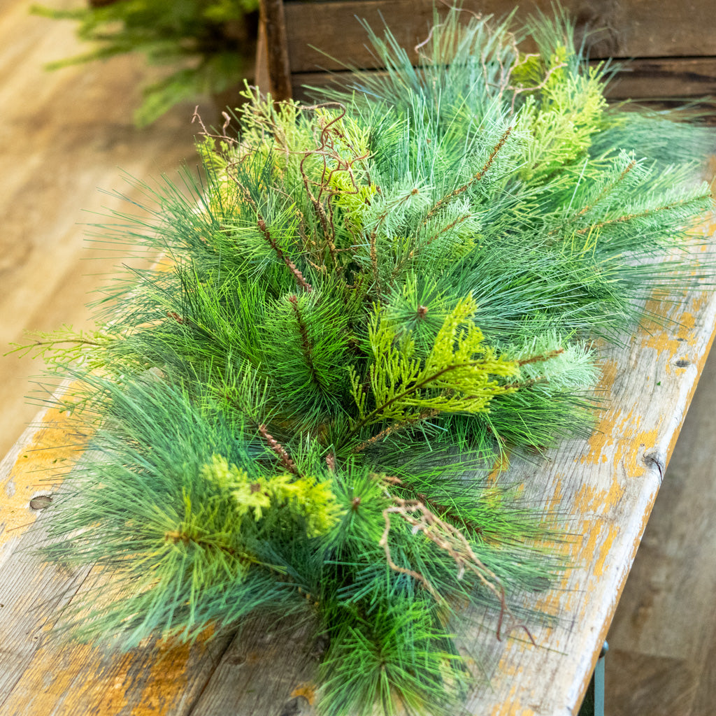 Oregon Pine Centerpiece