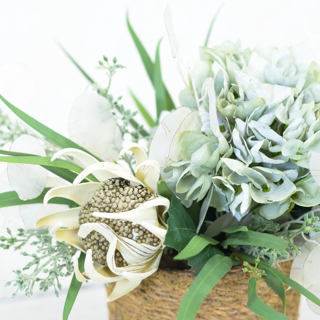 Salty Air Petite Bouquet Drop In