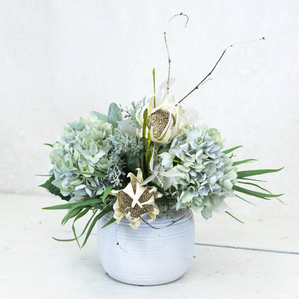 Salty Air Large Bouquet Drop In